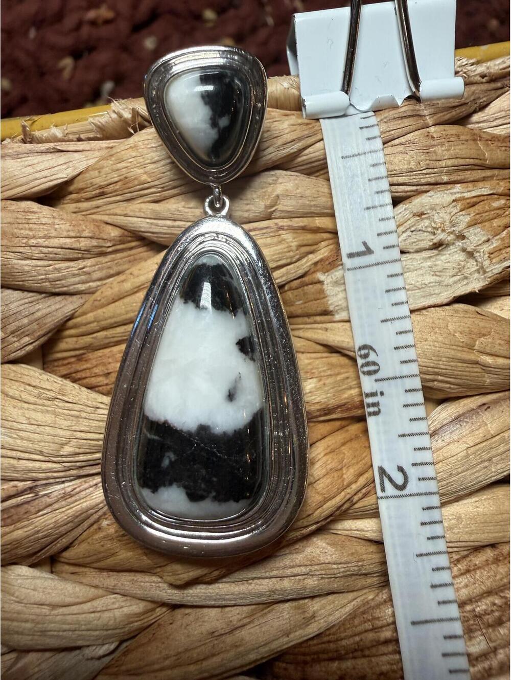 White Buffalo Turquoise Style Pendant – Black & White Stone Sterling Silver 925
